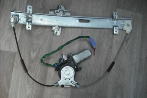HONDA CIVIC MK7 3 DR TYPE R FRONT DOOR ELECTRIC WINDOW 2 PIN PASSENGER DOOR - Picture 1 of 5