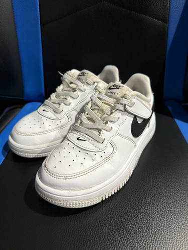 Bambini Nike Force 1 Low EasyOn Taglia 1Y