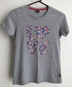 GENUINE O’NEILL LADIES SHORT SLEEVED T SHIRT SIZE SMALL LOVE THEME - Picture 1 of 9