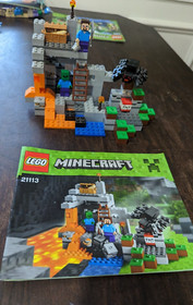 USED adult owned display LEGO Minecraft: The Cave (21113) complete with manual