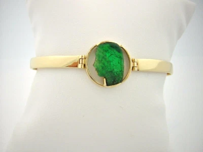 哥伦比亚翡翠 18K 金雕刻耶稣手镯手链 1.83 克拉 7 1/2-8 精细 J — 第 1/4 张图片