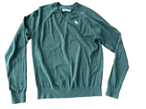 Abercrombie Kids Boys Size 15/16 V-Neck Long Sleeves Pullover Sweater Green - Picture 1 of 4