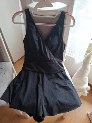 Toller Badeoverall in Gr.42 Raffiniert... - Bild 1 von 4