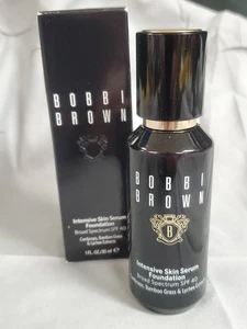 Base de suero intensivo para piel Bobbi Brown W-016 porcelana cálida FPS 40 1,0 oz - Imagen 1 de 4
