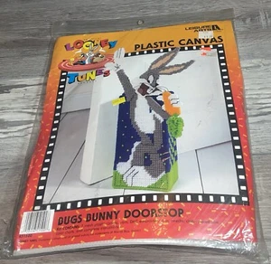 VTG Leisure Arts Looney Tunes Plastic Canvas Kit Bugs Bunny Doorstop 1997 90s - Picture 1 of 10