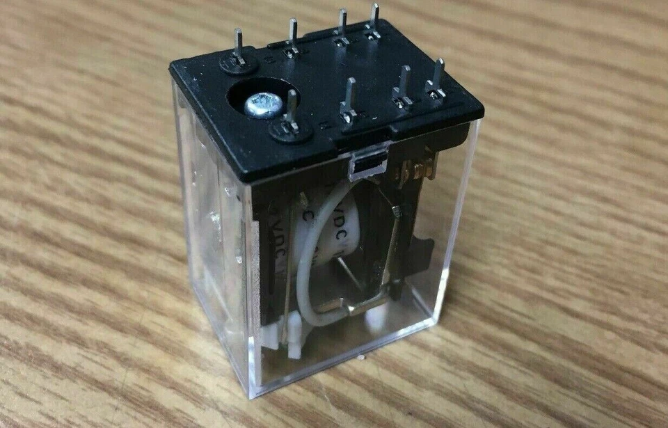 Technics SU-8600 amplificador altavoz relé de protección. Foto 1 de 1