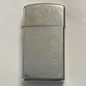 1969 ZIPPO SLIM LIGHTER NIAGARA FALLS CANADA ANGLED LINES CHROME ENGRAVED - Picture 1 of 6