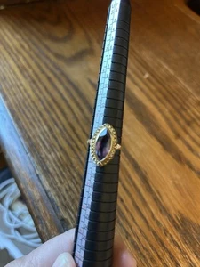 VINTAGE PRETTY 14K TESTED YELLOW GOLD AMETHYST RING WITH FREE SHIPPING - Picture 1 of 10