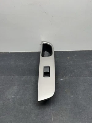 2007-2012 Nissan Versa Right Rear Passenger Window Switch OEM 82960em31a Foto 1 de 4