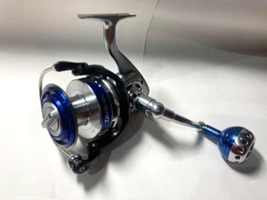 CARRETE GIRATORIO DAIWA 10 Saltiga 5000H - Imagen 1 de 6