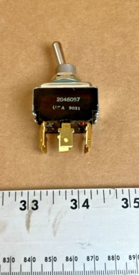 Interruptor de palanca Cole Hersee 6 terminales, encendido/apagado, P/N 2046057 Foto 1 de 4