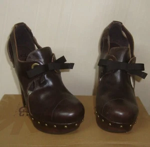 UGG Celestina Chocolate Brown Leather Stud Platform Heels Size US 7 NEW 1001311 - Picture 1 of 7
