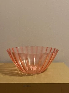 Pink Plastic Party Snack Bowl ( 1Pack) - Picture 1 of 2