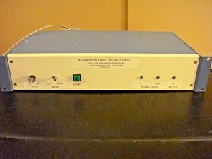 Museum Technology Source Audio Visual System Intermission Timer / Interface Box - Picture 1 of 11