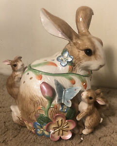 Fitz and Floyd GARDEN RHAPSODY Rabbit EASTER Cookie Canister Bunny Centerpiece