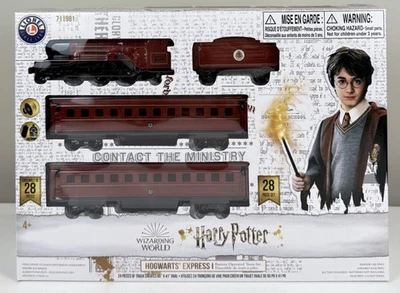 Lionel Harry Potter Hogwarts Express Train Set 28pc 7-11981 Wizarding World NEW - Image 1 of 4