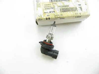 Новая оригинальная противотуманная лампа от оригинального производителя для Volkswagen Routan 09-14 7B0943101 - Изображение 1 из 2