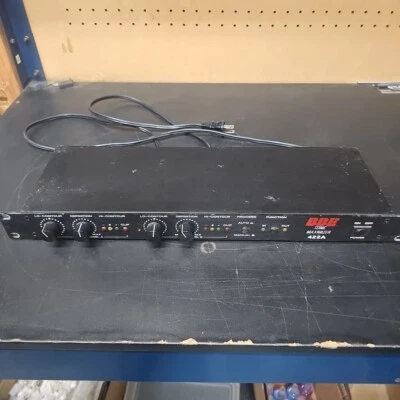 Maximizador sónico vintage BBE 422A montaje en rack de 2 canales PROBADO FUNCIONANDO Foto 1 de 4