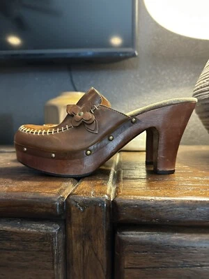 Vintage Y2K 90s Chunky Xhilaration Platform Brown leather mule clogs heel 7.5 - Image 1 of 4