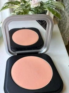 Polvo prensado de microacabado MAKEUP FOR EVER Ultra HD 03 - Imagen 1 de 1