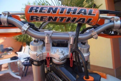 KTM HUSQVARNA SPESSORI MANUBRIO 16,22 o 30 mm EXC,EXC-R,EXC-F,SX, ANNO 2004-2023 - Immagine 1 di 3