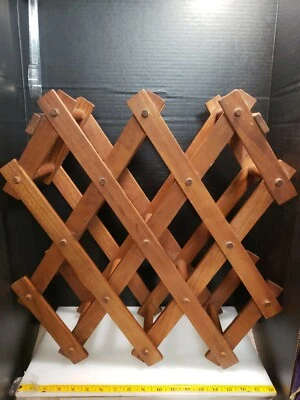 VINTAGE QUALITY HEAVY Goodwood 10 Bottle Wine Rack, expanding, accordian style,  - Image 1 of 4