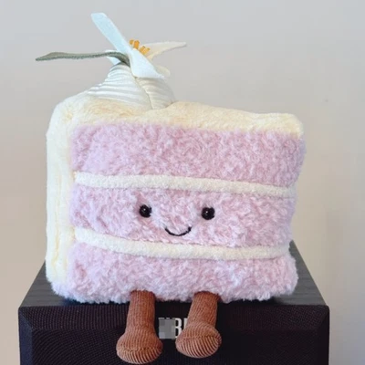 Jellycat Amuseables Yulan Taro Cake Shanghai Exclusive Cute Soft Stuffed Toys - Image 1 of 4