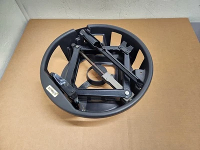 2005-2007 Cadillac CTS Spare Tire Jack & Tool Kit Lug Wrench 25769878 OEM #H112 - Image 1 of 4