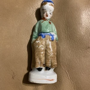 Vintage handbemalte Porzellanfigur niederländischer Junge 3" groß Made in Japan - Bild 1 von 4