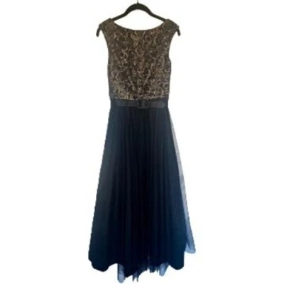 Aidan Mattox Black & Gold Embroidered Bodice Gown With Tulle Skirt Dress Size 6 - Image 1 of 4