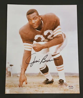 Rare JIM BROWN Signed 8x10 Photo-HALL OF FAME-CLEVELAND BROWNS-PSA - Image 1 of 3