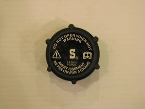 JAGUAR X-TYPE/XJ8/XJR Engine Coolant Recovery Tank Cap  P/N MJA 4440BA - Picture 1 of 4