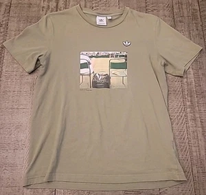 Adidas Men's Medium Originals Photo Embroidered Short Sleeve T-Shirt Army Green - Picture 1 of 6