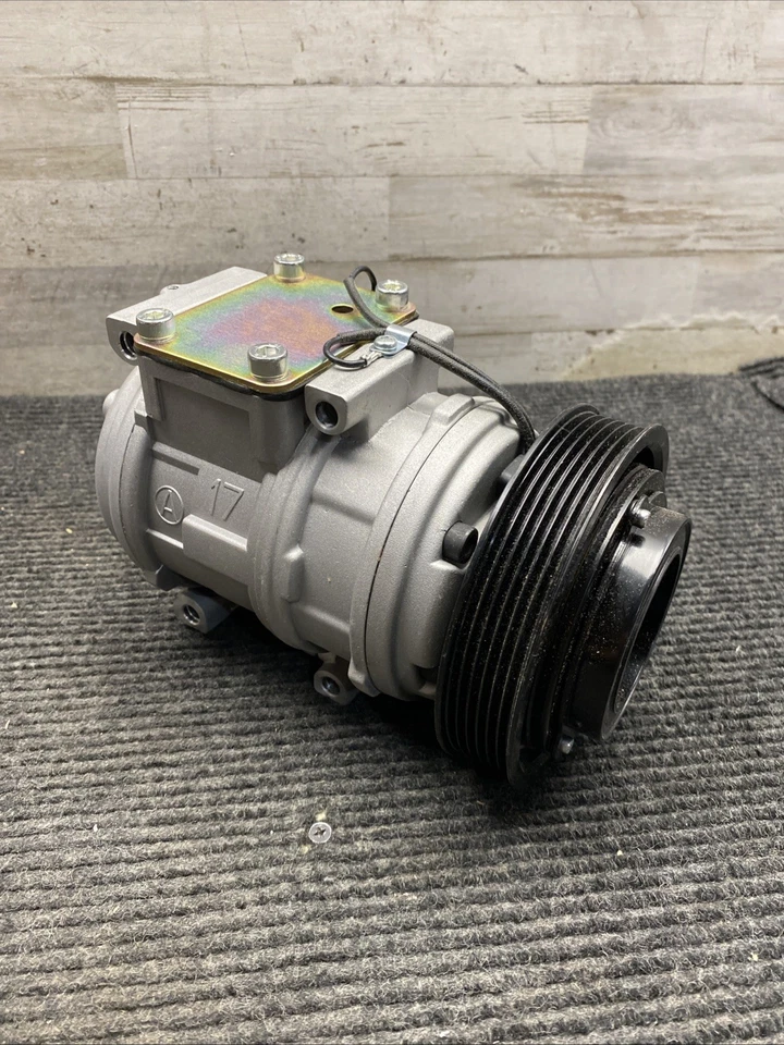 UAC A/C Compressor HA17J, 2009-2018 Dodge Journey SXT Sport - Image 1 of 4