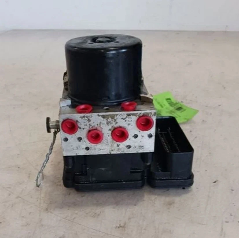 2009 Chevy Equinox Saturn VUE Pontiac Torrent ABS Anti-Lock Brake Pump Assembly - Image 1 of 4