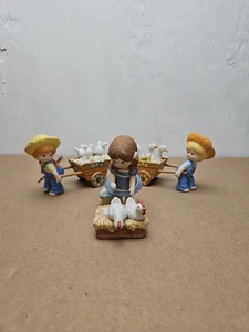Enesco Country Cousins Figurines Mixed Lot Of 3 Fingurines Chicken Geese Bunny - Picture 1 of 24