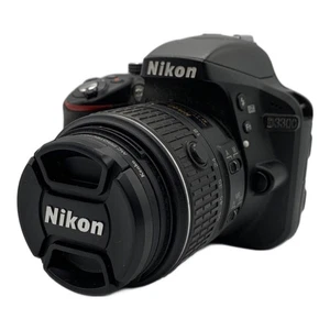 Nikon Digitale Spiegelreflexkamera D3300 - Bild 1 von 8