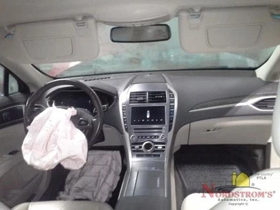 2018 Lincoln MKZ Interior Rear View Mirror - Image 1 of 4