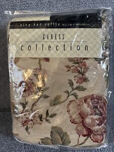 Vintage Mervyn’s Bed Skirt Ruffle King Floral Cottage Gingham 78x 80 USA