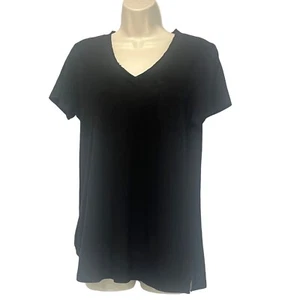 Camiseta Caslon Cuello en V Borde Crudo Bolsillo, Negro Burnout, Talla S - Imagen 1 de 6