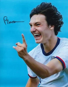 Football - Paxten Aaronson - Hand Signed 8x10 Inch Photograph - USA - COA - Picture 1 of 1
