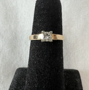 14K Yellow Gold Diamond (4+ MM) Solitaire Engagement Ring, Sz 8, 3.2G, Pre-Own - Picture 1 of 11