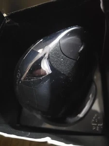 Evoluent VMDSW Vertical Mouse - Picture 1 of 3