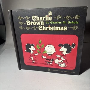 A Charlie Brown Christmas by Charles M Schulz 1965 First Printing Hardcover Book - Bild 1 von 16