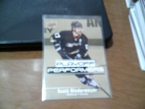 2009-10 UPPER DECK PLAYOFF PERFORMERS INSERT #PP12- SCOTT NIEDERMAYER- DUCKS