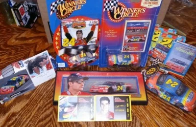 Jeff Gordon No24 лот случайных товаров. - Изображение 1 из 4