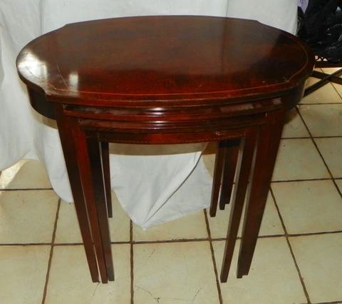 Mahogany Mid Century Hepplewhite Nesting Side Tables by Mersman  (RP-T447) Cover