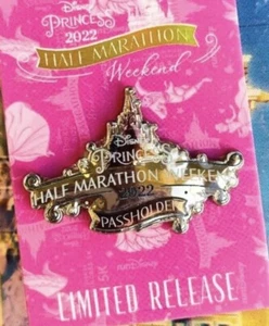 2022 Run Disney Princess Half Marathon Weekend Castle Passholder Exclusive Pin - Picture 1 of 5