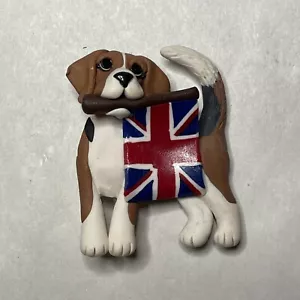 Handcrafted Beagle with Flag Dog Pin Polymer Clay Vintage Signed SRS 2001 Brooch - Picture 1 of 4