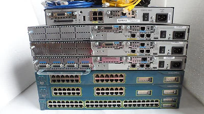 Kit de laboratorio doméstico Cisco CCNA CCNP CCSP CCIE 2600XM 1841,2821 Foto 1 de 4